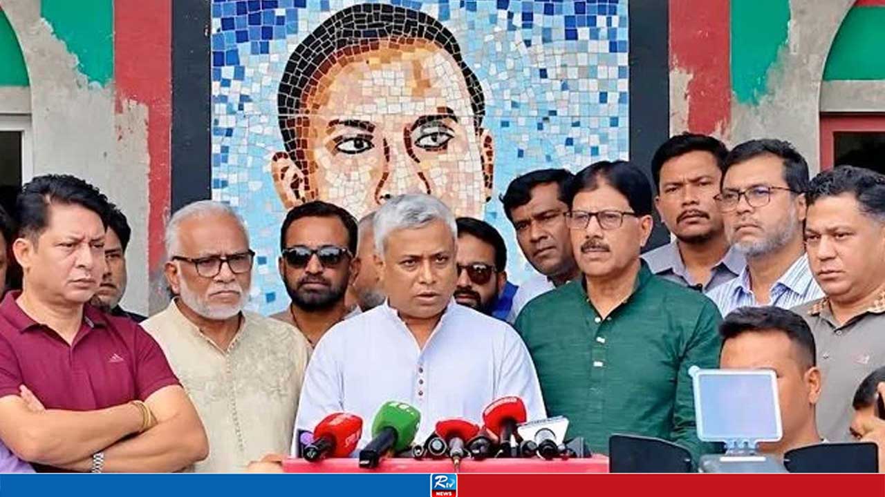 আগামী গ্রীষ্মের আগেই ৩-৪ হাজার মেগাওয়াট সৌরবিদ্যুৎ উৎপাদন: বিদ্যুৎ প্রতিমন্ত্রী