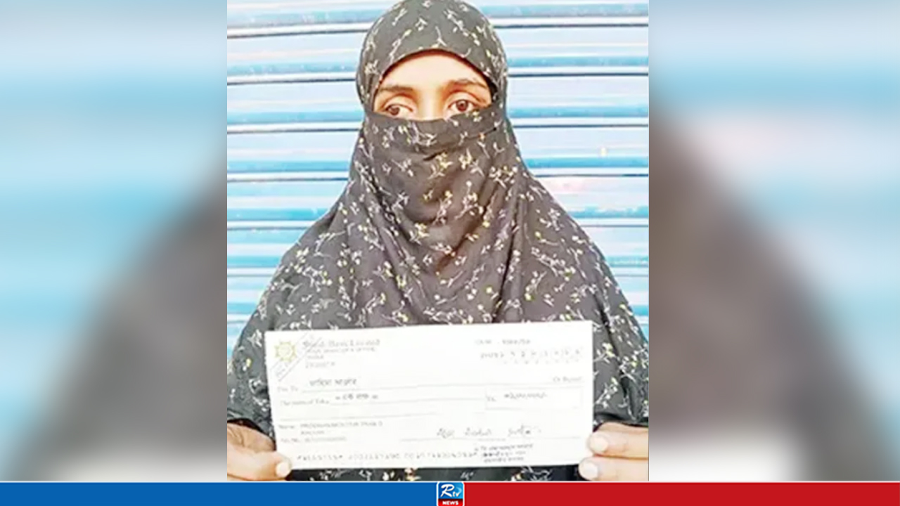 গর্ভের সন্তান বিক্রি করতে চাওয়া সেই আঁখির পাশে প্রধানমন্ত্রী