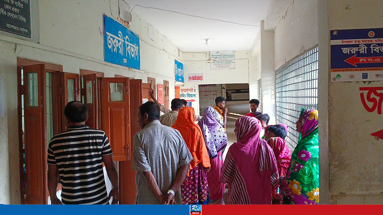 ফেসবুক পোস্ট ঘিরে দু’পক্ষের সংঘর্ষ, আহত ৩০
