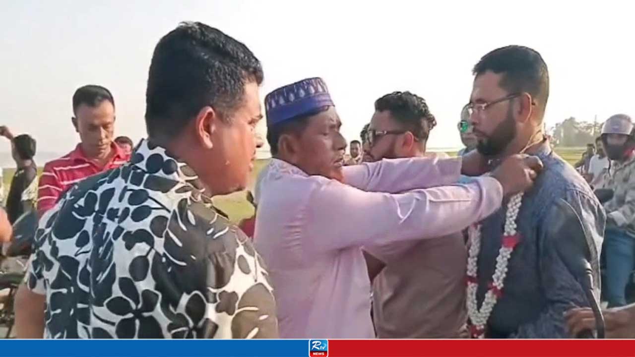 স্কুল কমিটির সভাপতি হয়ে এলাকা ‘দাপিয়ে বেড়াচ্ছেন’ বিসিক কর্মকর্তা