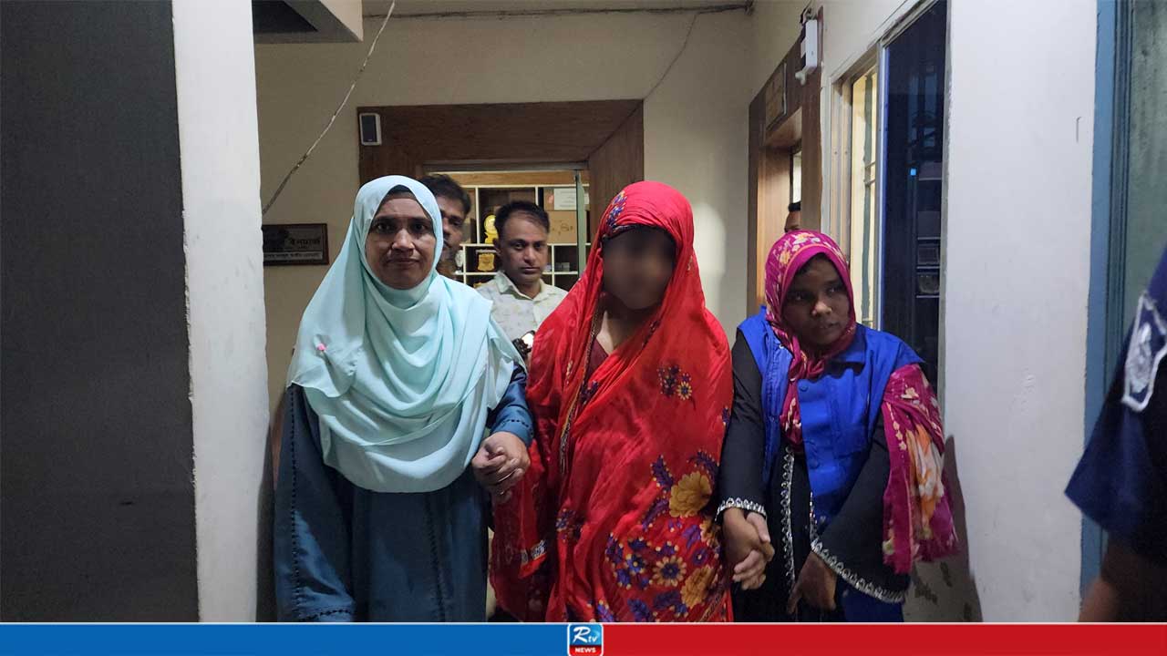 মেয়ের বটির কোপে বৃদ্ধা মায়ের মৃত্যু