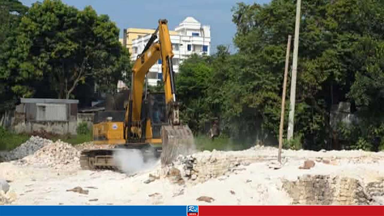 সোনারগাঁয় অবৈধ গ্যাস সংযোগ বিচ্ছিন্ন করে ৪ চুনা কারখানা গুড়িয়ে দিলো তিতাস  
