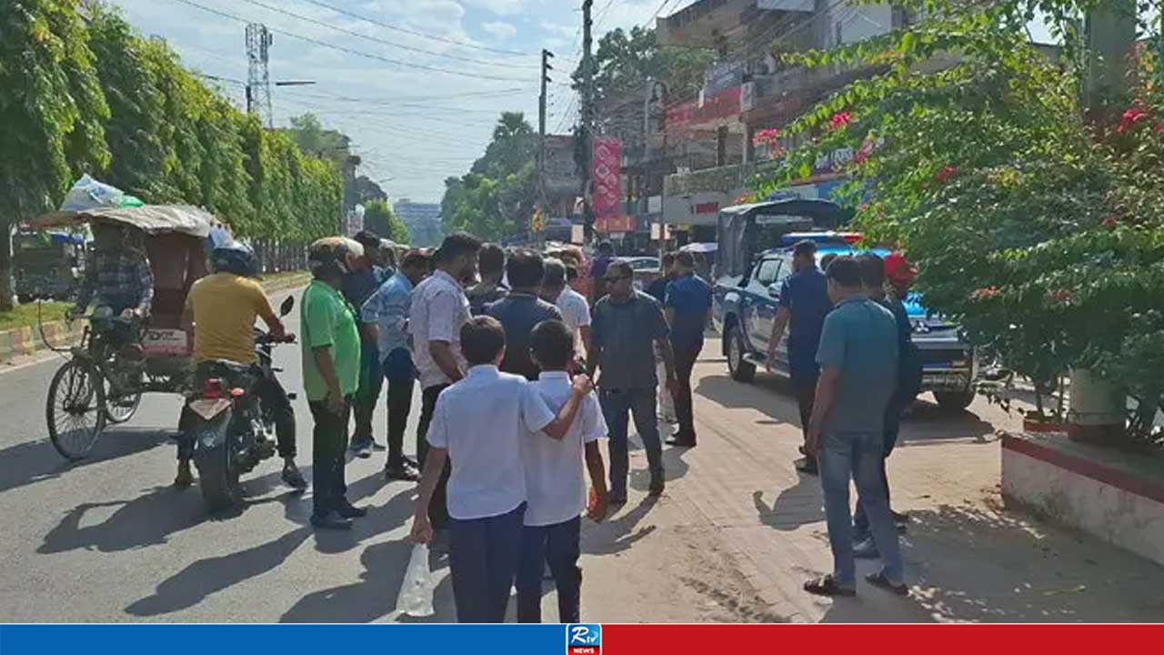 প্রকাশ্যে ব্যবসায়ী নেতাকে গুলি