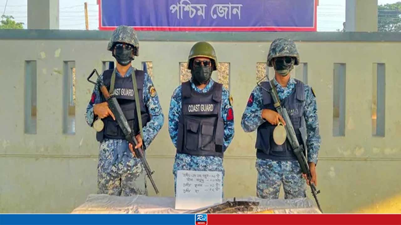 সুন্দরবনে ‘দাদা ভাই’ বাহিনীর সঙ্গে কোস্টগার্ডের গোলাগুলি, জিম্মি ৫ জেলে উদ্ধার