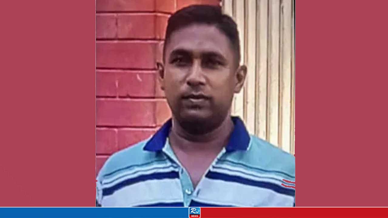 চতুর্থ শ্রেণির ছাত্রীকে কৌশলে টয়লেটে নিয়ে গেলেন শিক্ষক, অতঃপর...