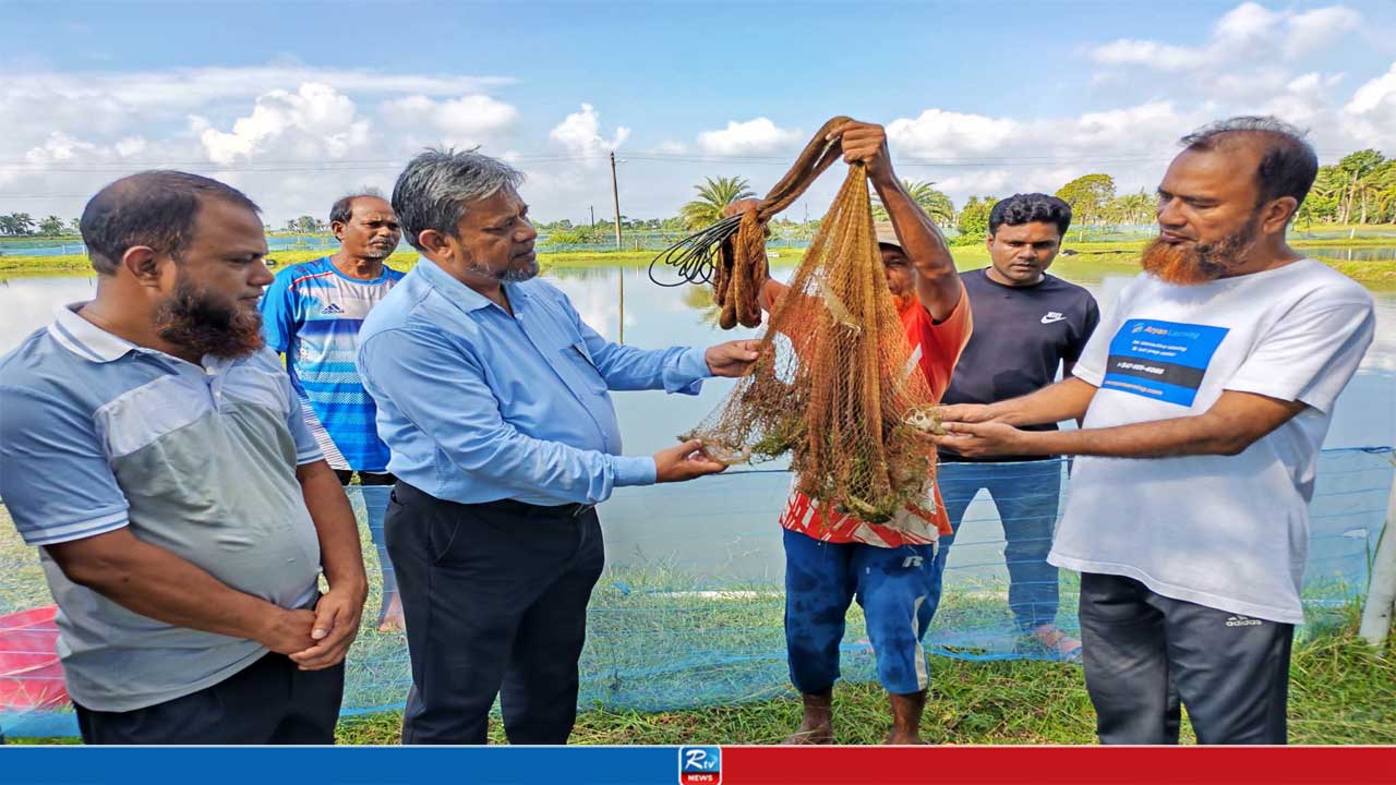 লোনাপানি কেন্দ্রের গবেষণা কার্যক্রম পরিদর্শন করলেন মহাপরিচালক