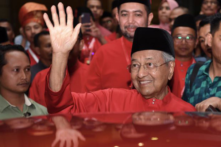 মাহাথির মোহাম্মদ, দ্য মুসলিম ম্যান অব দ্য ইয়ার