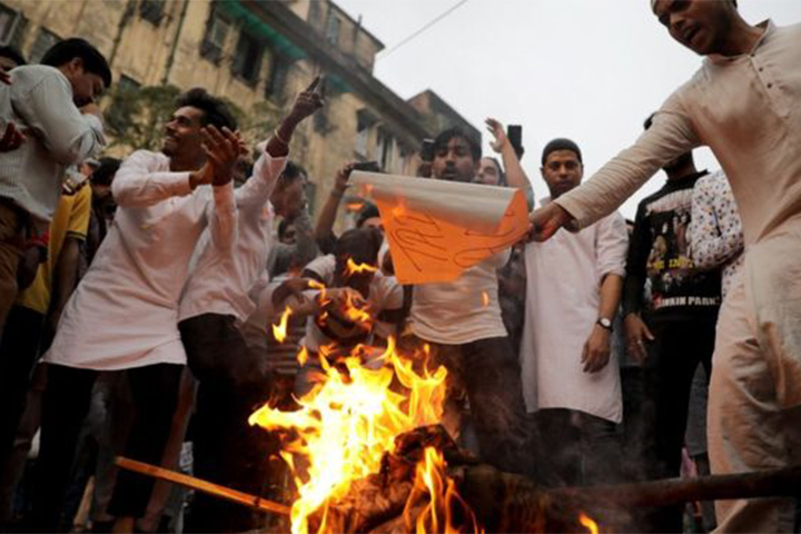 Citizenship Amendment Bill: India’s West Bengal hit by protests