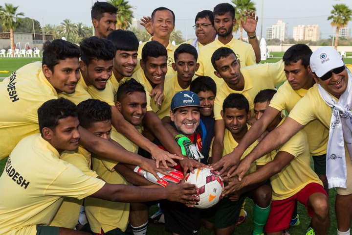 মুজিববর্ষে আসছেন ম্যারাডোনা