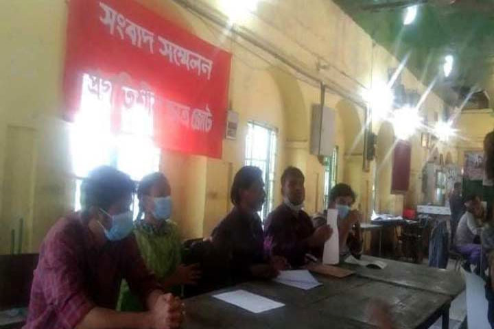 টিএসসি চত্বর ভাঙার বিপক্ষে প্রগতিশীল ছাত্র জোট
