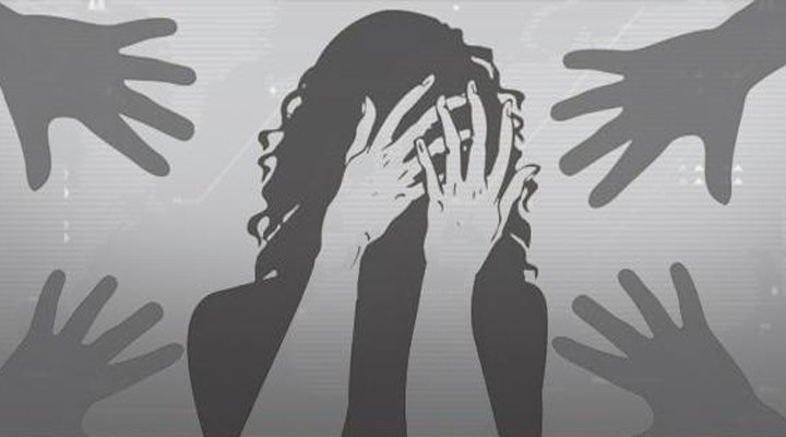 Young girl gangraped on moving bus, 6 detained