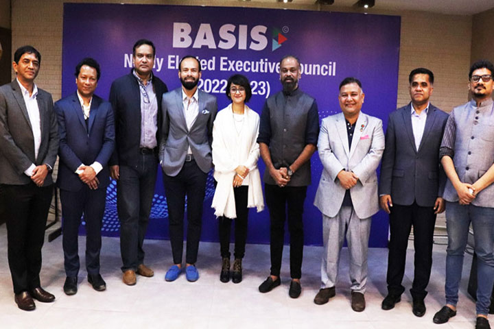 বেসিসের নতুন সভাপতি রাসেল টি আহমেদ