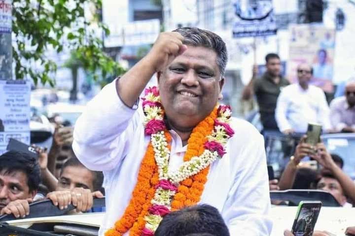সিলেটের নতুন মেয়র আনোয়ারুজ্জামান চৌধুরী