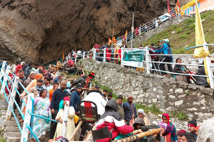 Jammu and Kashmir: Community kitchen opens for Amarnath pilgrims
