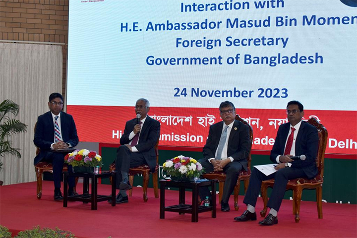 Foreign Secretary briefed the Concurrently accredited Ambassadors to Bangladesh in New Delhi