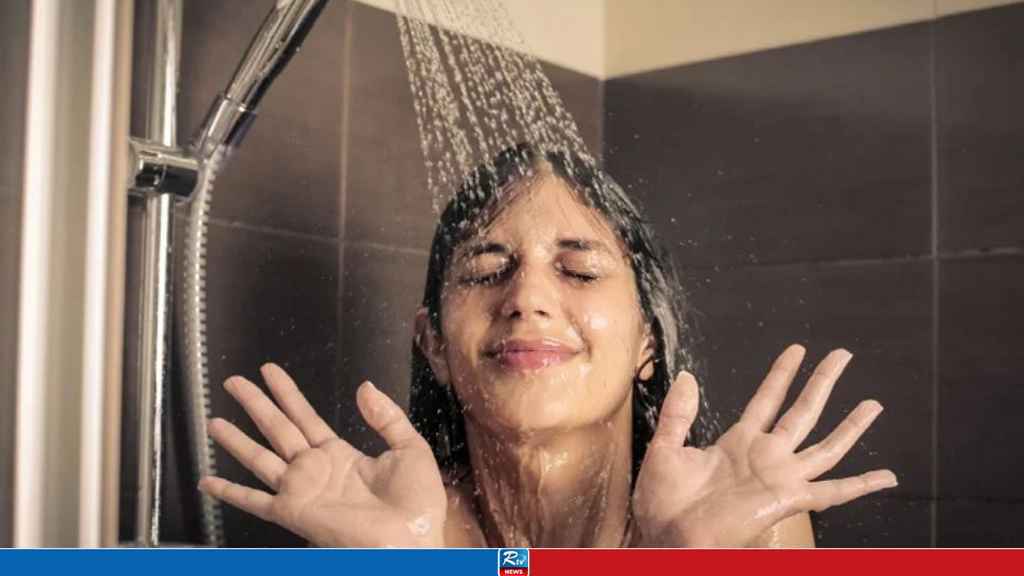 শীতে ঠান্ডা পানি দিয়ে গোসল করলে ঝুঁকি বাড়ে