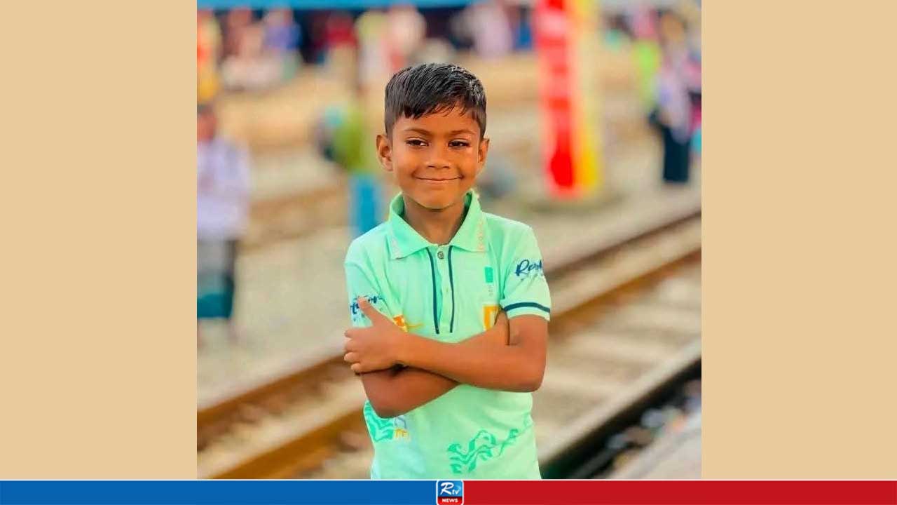নিখোঁজের ২৪ দিন পর ব্রহ্মপুত্রে ভেসে উঠল শিশুর মরদেহ