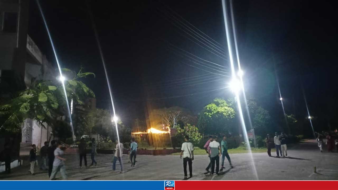 রাতজাগা যবিপ্রবির গল্প