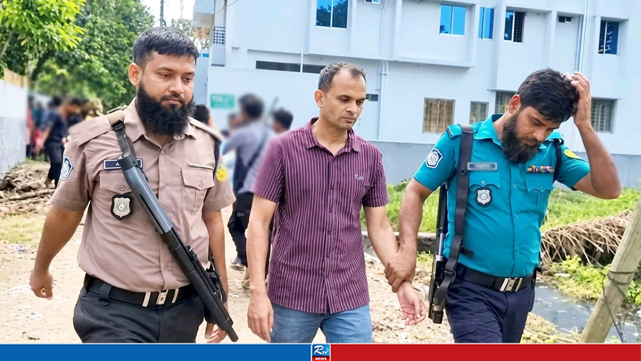 নারীসহ ফ্ল্যাট থেকে আটক সাবেক ওসি মাহবুব সাময়িক বরখাস্ত