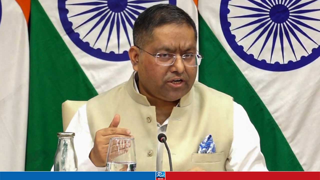 শেখ হাসিনা আমলের ১০১ চুক্তি পর্যালোচনা করছে ঢাকা, প্রতিক্রিয়ায় যা বলল ভারত