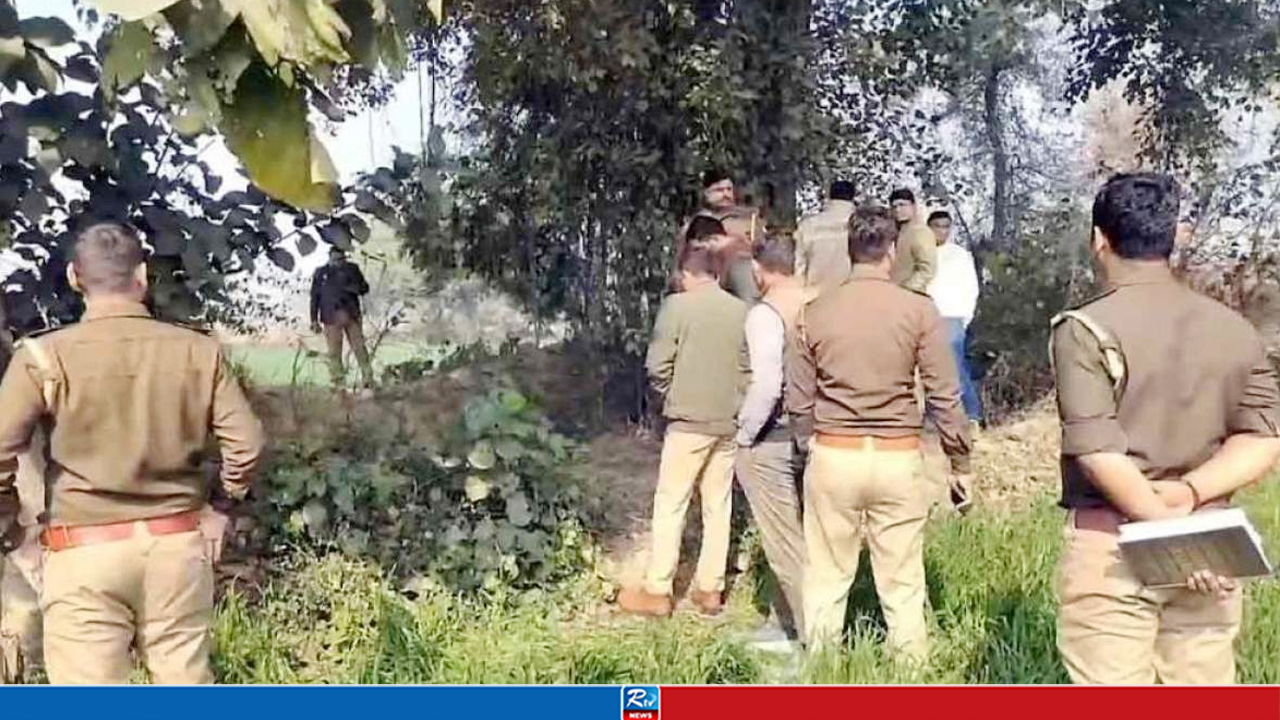 নারীর পোশাক পরা স্বামীর মরদেহ ঝুলছিল গাছে, অর্ধনগ্ন স্ত্রীর লাশ গাছের সঙ্গে বাঁধা