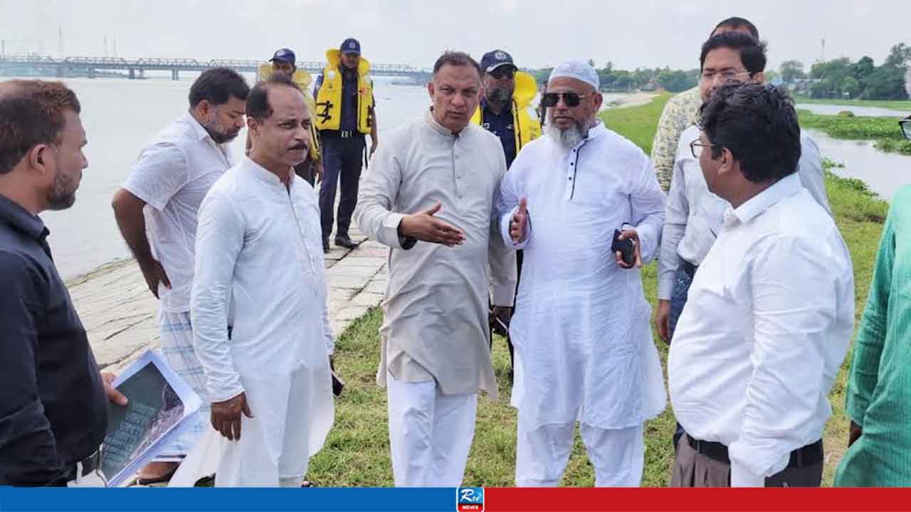 ভাঙন ঠেকাতে ৩৮৫ কোটি টাকার বেড়িবাঁধ, হবে সড়কও