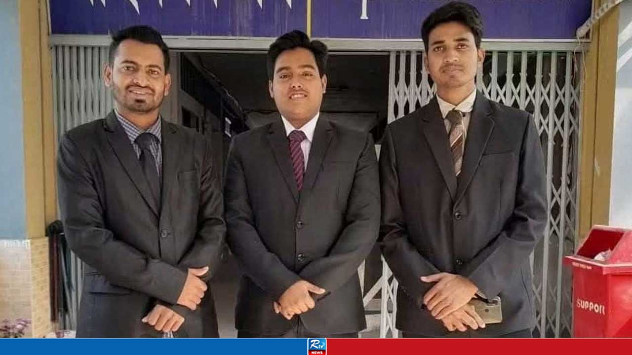 ইবির একই কক্ষের ৩ বন্ধু এখন বিচারক