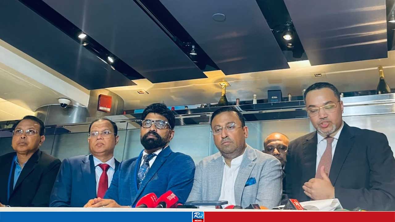 বোয়িংয়ের সঙ্গে ১১টি বিমান কেনার চুক্তি হয়েছে: মাহদী আমিন