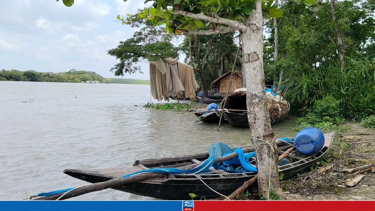 ৪ জেলেকে ধরে নিয়ে গেল সুন্দরবনের ‘মজনু বাহিনী’