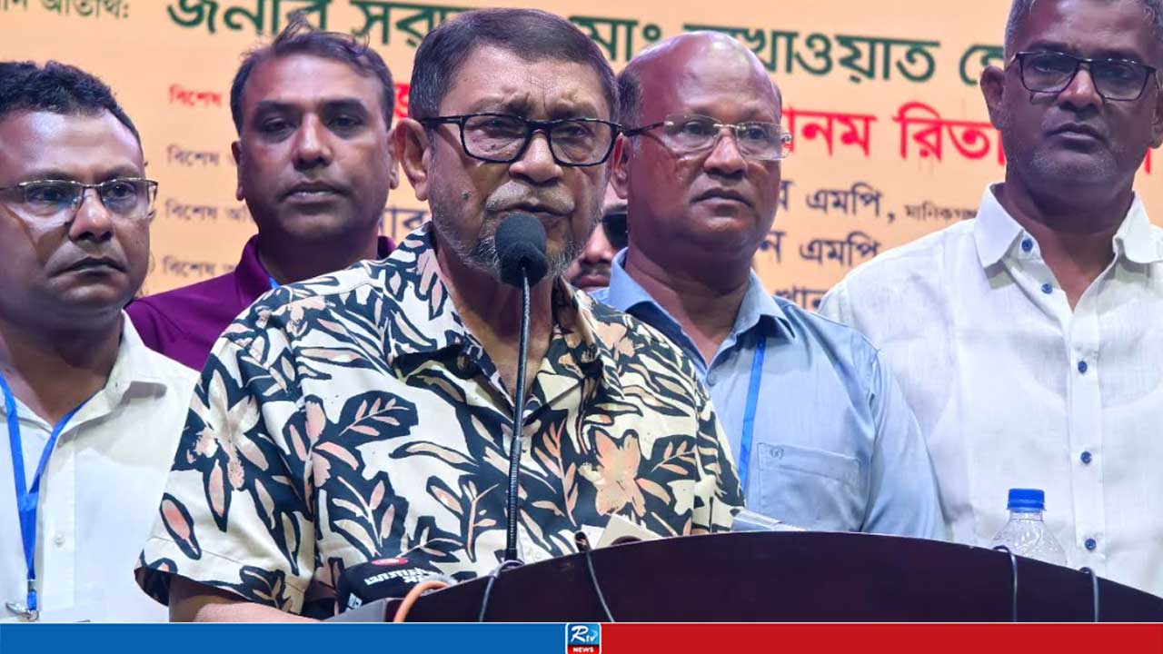 নিষিদ্ধ আওয়ামী লীগ কোথাও কোথাও পটকা ফাটাচ্ছে, বিশৃঙ্খলা সৃষ্টি করতে চাচ্ছে: স্বাস্থ্যমন্ত্রী