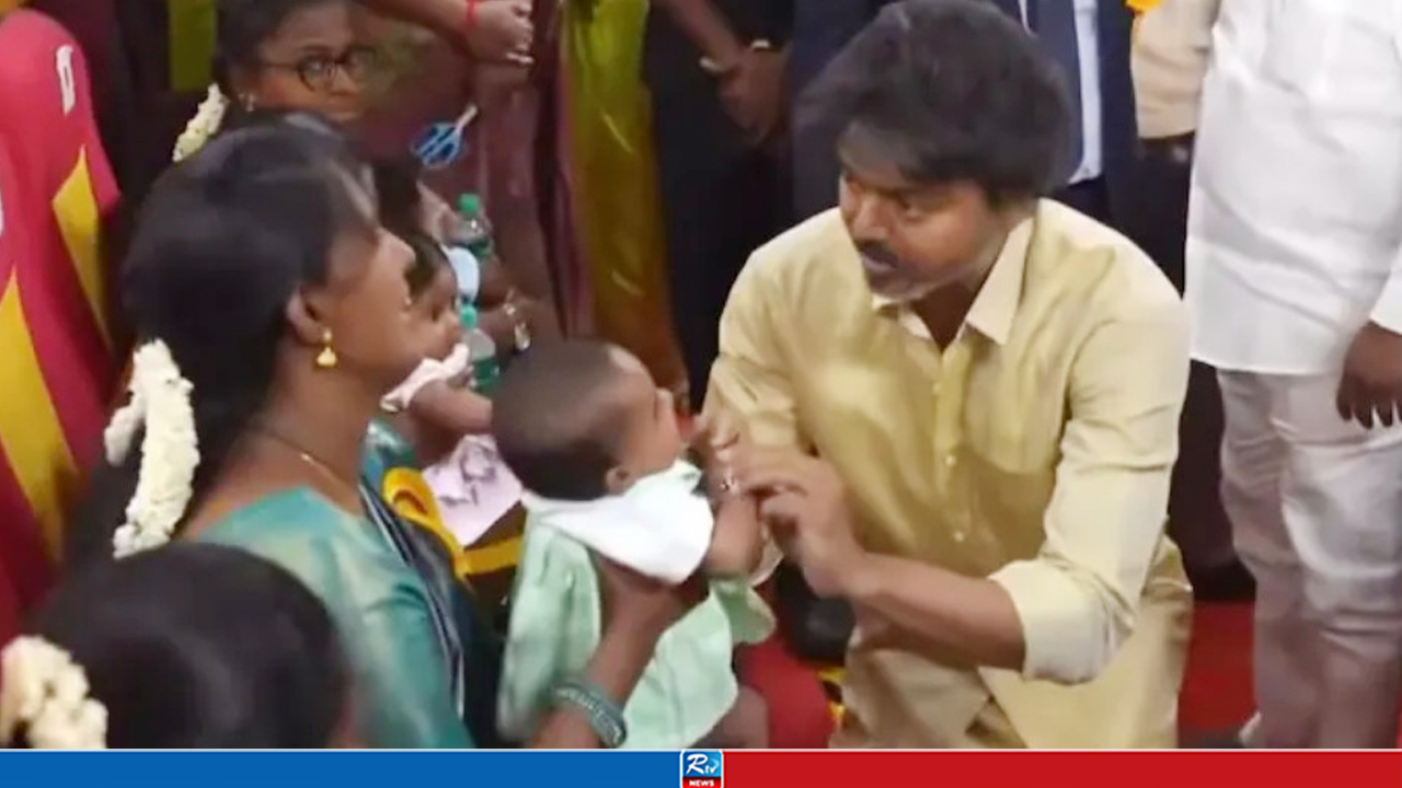 নবজাতকের হাতে সোনার আংটি, নির্বাচনী প্রতিশ্রুতি পূরণ বিজয়ের