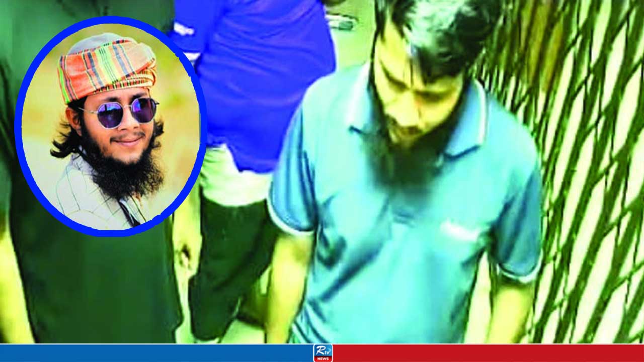 ভয় দেখিয়ে ছাত্রলীগ কর্মীর টাকা-চেইন-মোবাইল হাতিয়ে নিলেন বৈছাআ নেতা