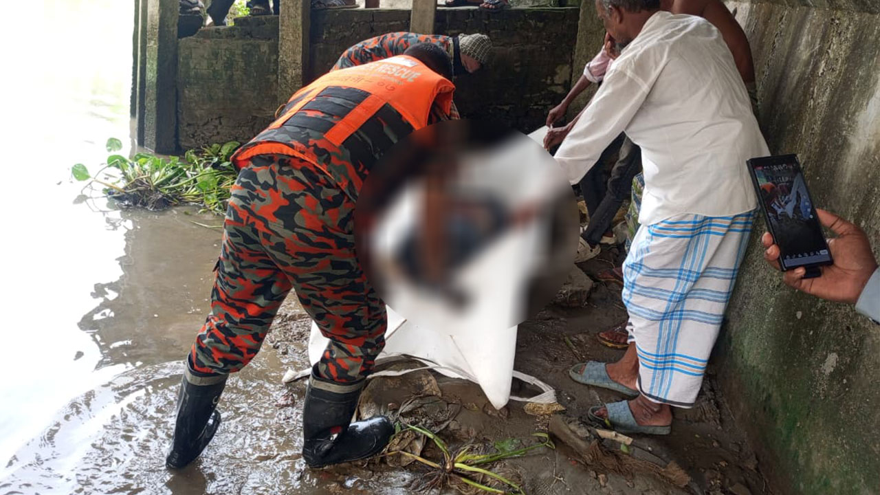 সোনারগাঁওয়ে ট্রলারডুবি: ৪ দিন পর নিখোঁজ হেলাল উদ্দিনের মরদেহ উদ্ধার