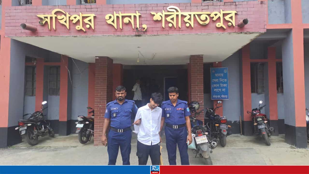 টিকটকে পরিচয় থেকে কিশোরীর ‘কাছে আসা’, সেই যুবক গ্রেপ্তার