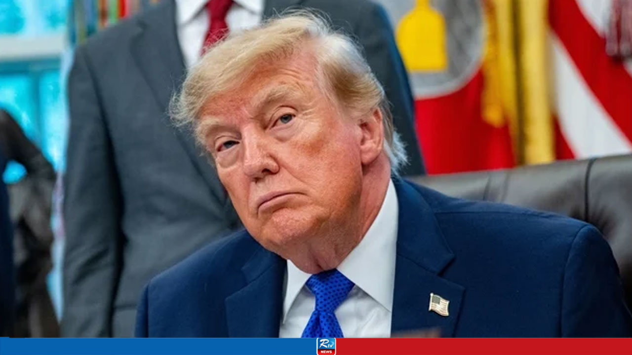 Trump Warns Iran Will Be 'Hit Very Hard' If Linked to flydubai Cockpit Attack