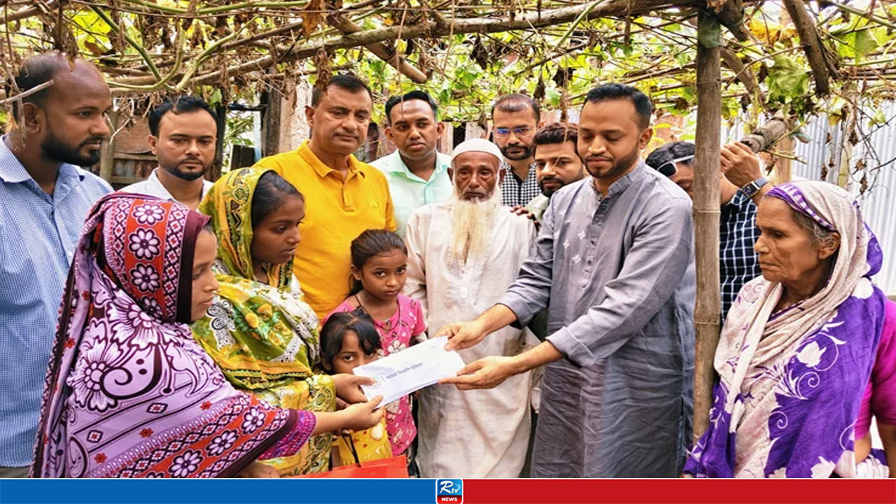 এতিম ৫ কন্যার পাশে দাঁড়ালেন প্রধানমন্ত্রী