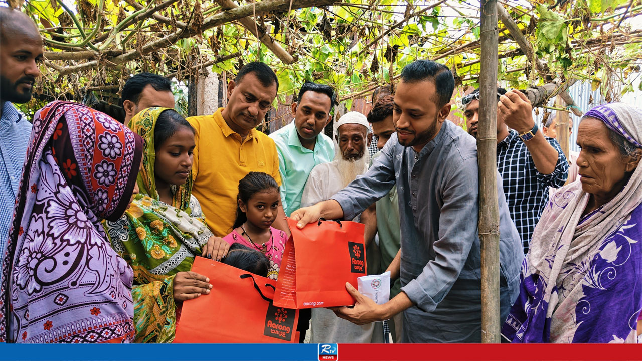 বাবা-মাকে হারানো এতিম ৫ কন্যার পাশে প্রধানমন্ত্রী
