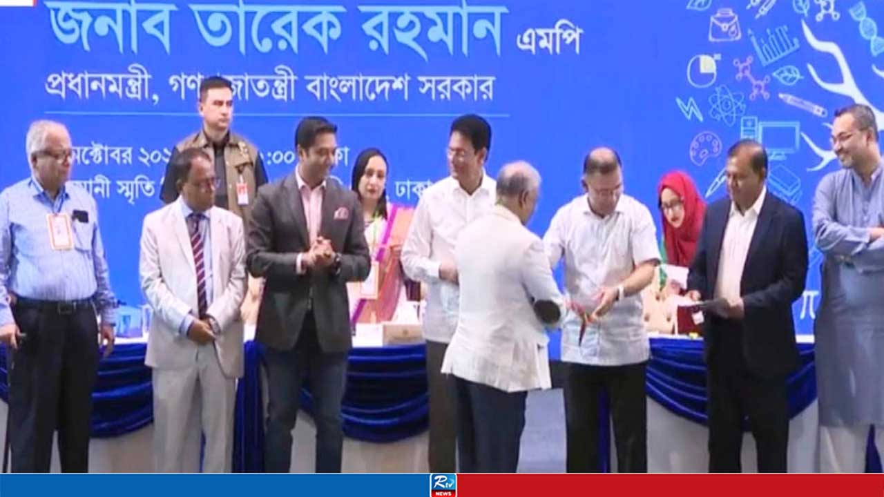 মরণোত্তর ‘গুণী শিক্ষক সম্মাননা’ পেলেন জামাল নজরুলসহ চবির আরও দুই অধ্যাপক