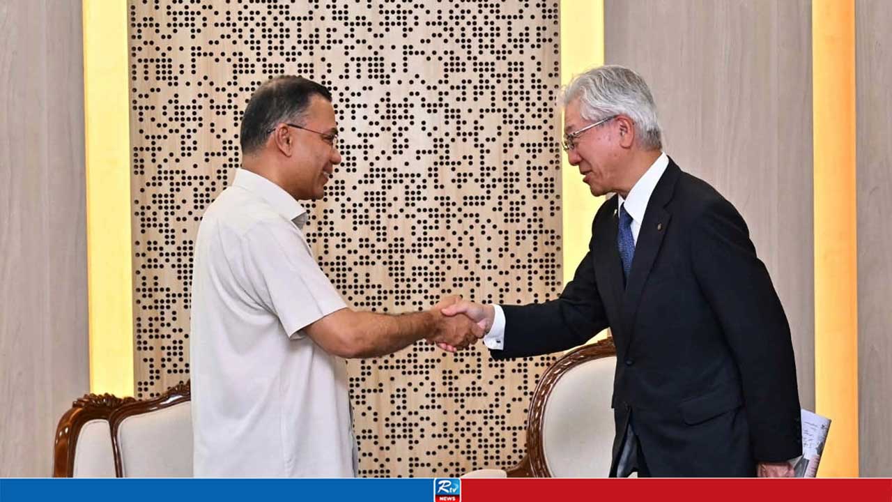প্রধানমন্ত্রীর সঙ্গে টয়োটা তুশো করপোরেশনের উচ্চপর্যায়ের প্রতিনিধিদলের সাক্ষাৎ