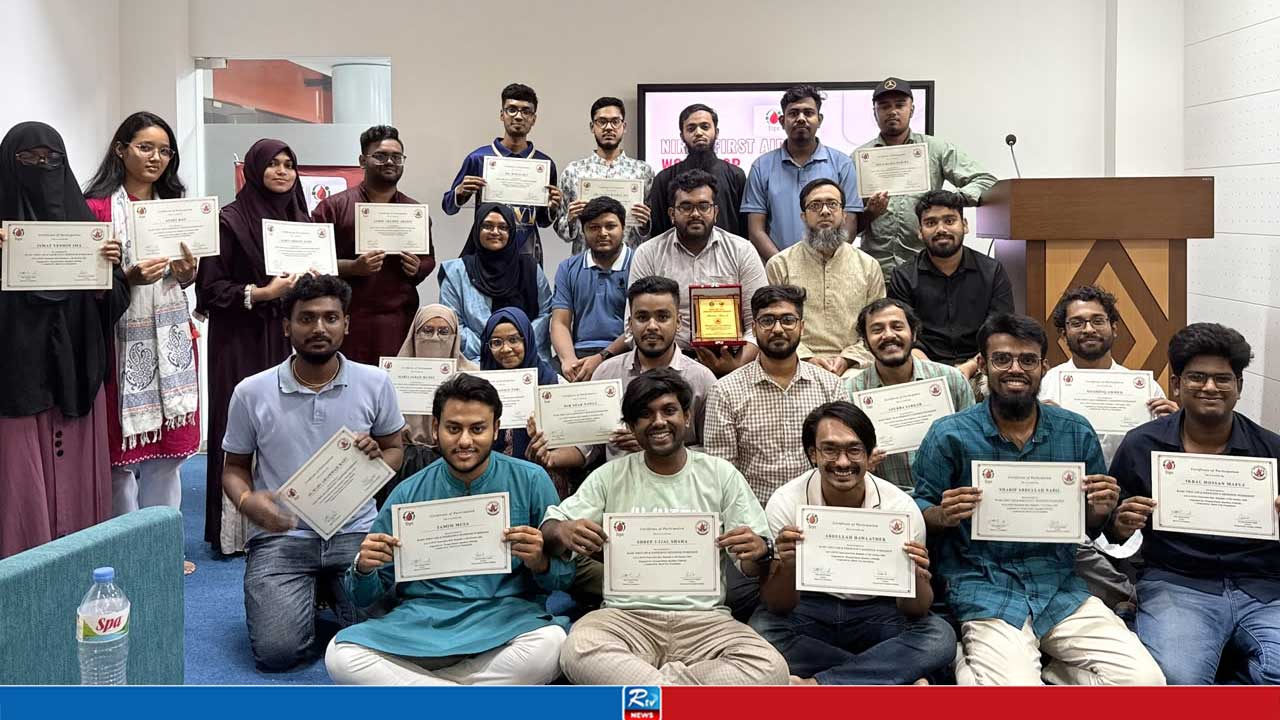 রুয়েটে ফার্স্ট এইড ও ইমার্জেন্সি রেসপন্স ওয়ার্কশপ অনুষ্ঠিত