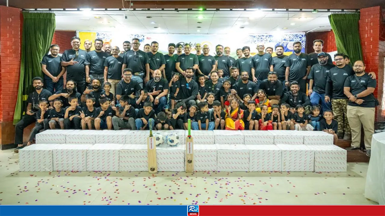 রয়্যাল এনফিল্ডের ক্লাসিক ৩৫০ মডেলের ৯০০০+ গ্রাহকের মাইলফলক উদযাপন