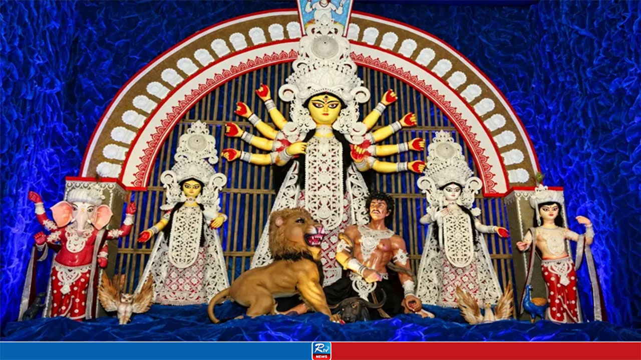 পূজামণ্ডপগুলোতে নিরাপত্তা জোরদার, প্রতিমা বিসর্জনে নজরদারিতে ড্রোন-হেলিকপ্টার