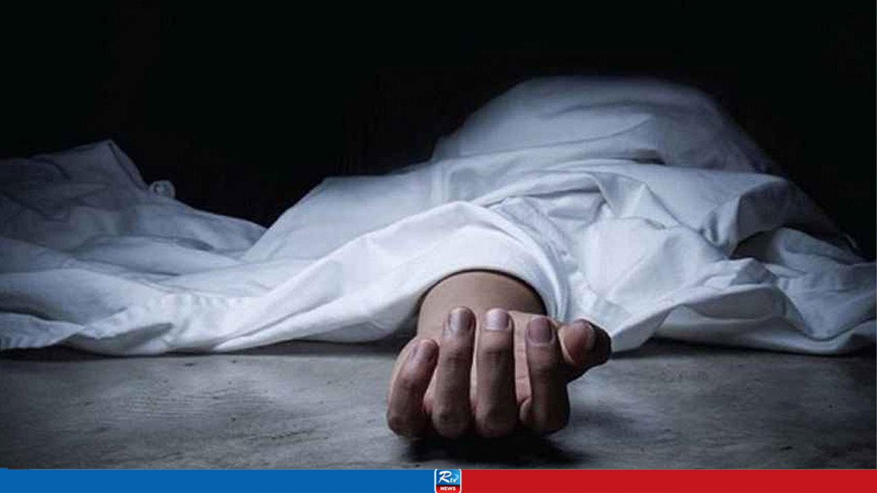 বাড়ির পুকুরপাড় থেকে যুবকের মরদেহ উদ্ধার