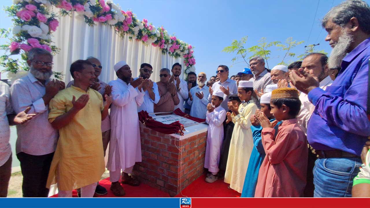 ভবন নির্মাণের সময় আইনবহির্ভূত কাজ করলে আইনের আওতায় আনা হবে: গৃহায়ণ মন্ত্রী