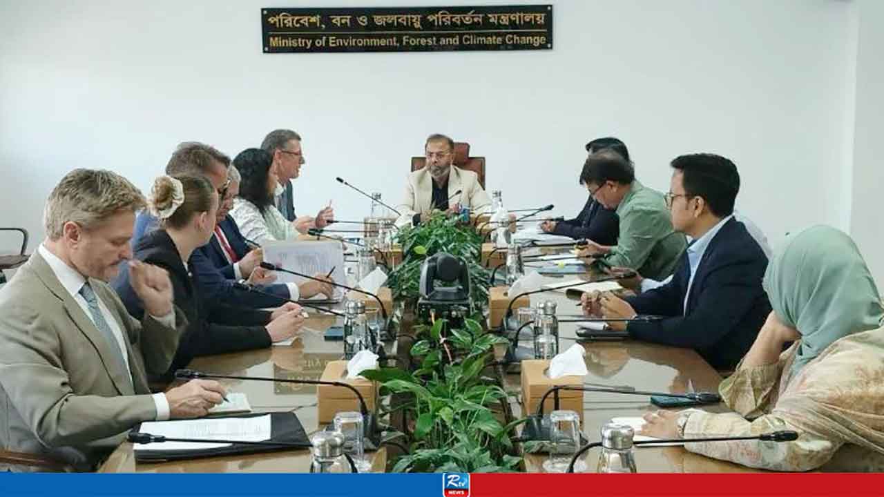 ‘সৌরবিদ্যুৎ, দূষণ নিয়ন্ত্রণ ও বৃক্ষরোপণে গুরুত্ব দিচ্ছে সরকার’