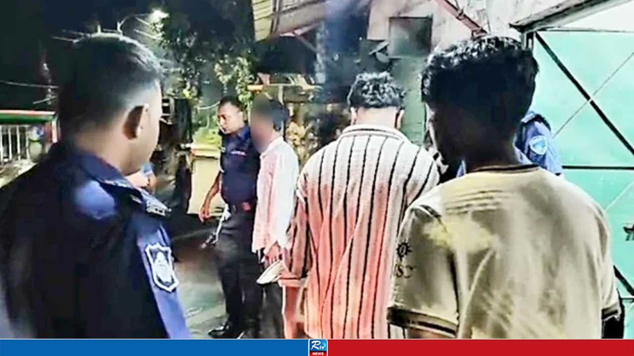 কুমিল্লায় আবার একযোগে কিশোর গ্যাংবিরোধী অভিযান, আটক ৫১৯