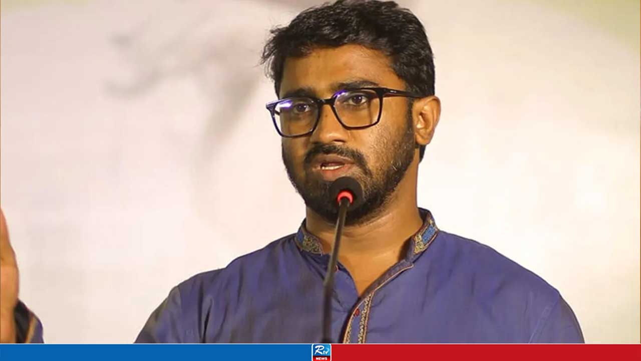 ‘গণঅভ্যুত্থানের পরতে পরতে হাসনাত ও সারজিসের গাদ্দারি খুঁজে পাওয়া যাবে’