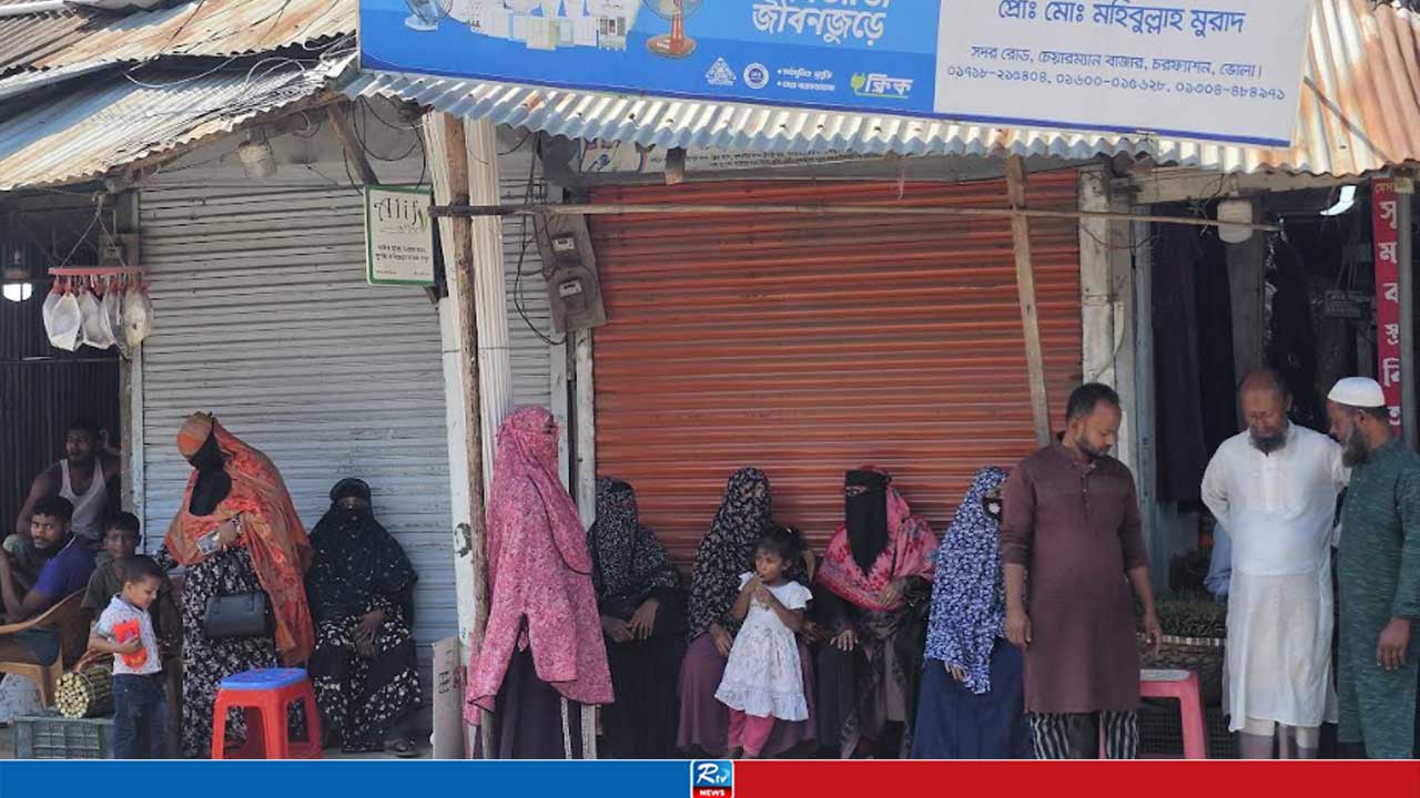 গুলিতে নিহত সাংবাদিক আলিফের পরিবারের পাশে ডেপুটি স্পিকার