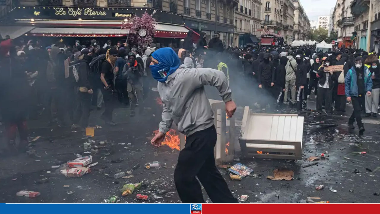 French Authorities Impose Partial Curfews in Paris, Nice