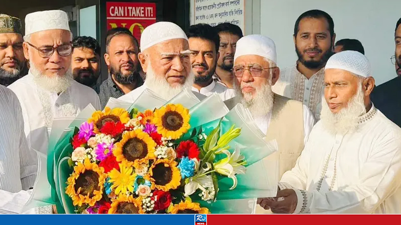 চট্টগ্রামে পৌঁছেছেন জামায়াত আমির